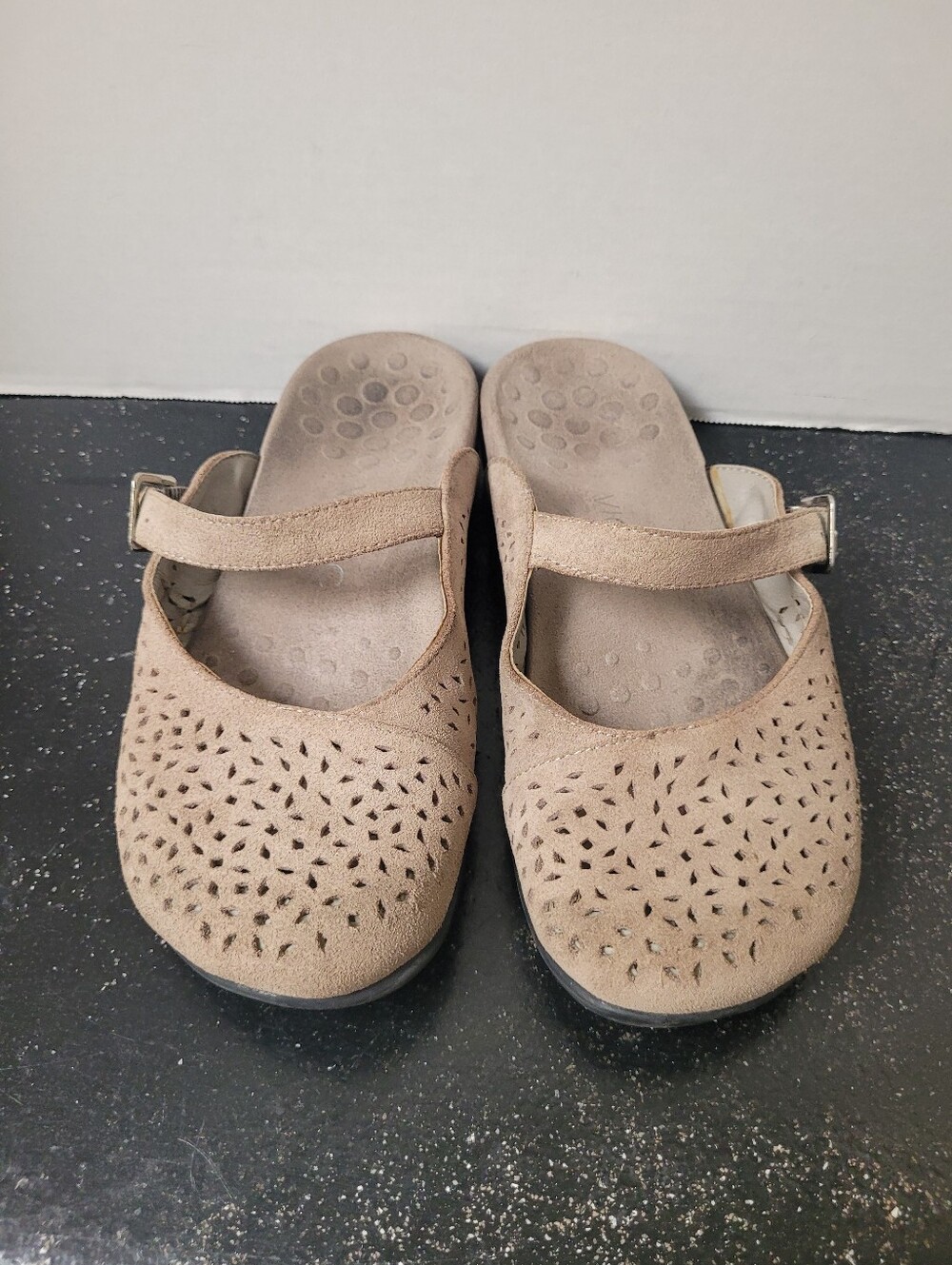 Vionic Desert Sand Laser Cut Mary Jane Comfort Flats